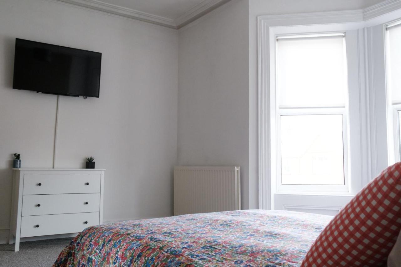 Gorgeous 3 Bedroom Victorian Townhouse Lisburn Exteriör bild