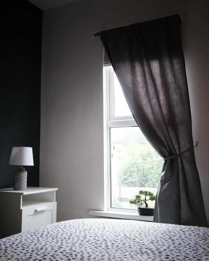 Gorgeous 3 Bedroom Victorian Townhouse Lisburn Exteriör bild